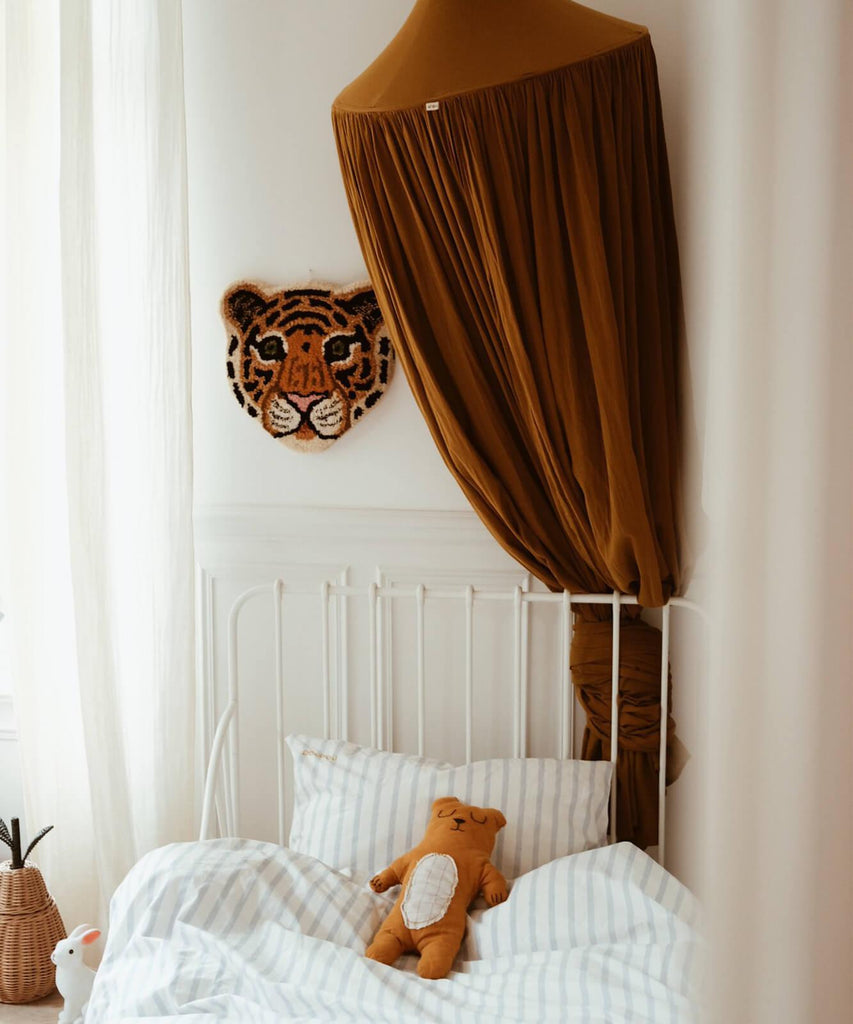 Cloudy Tiger Head Rug