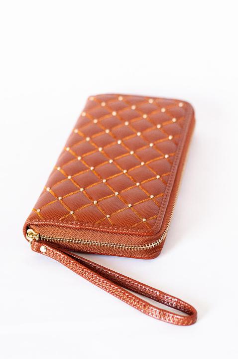 Stud Quilt Zip Wallet